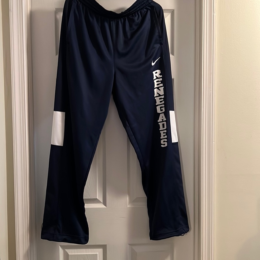 Men’s Nike Dri-Fit Training Lounge Pants Large